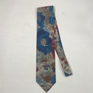 Abstract Floral Men's Tie in Blue and Beige with Red Accents